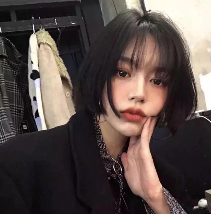 609房间的睡前故事