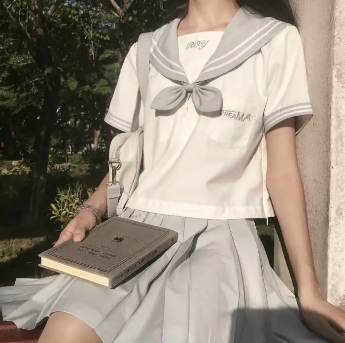 瓦莱莉和她的奇迹一周